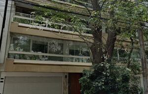 Elegant Mexico City Penthouse with Jacuzzi Terrace & Skyline Views - Mexico City, Mexico