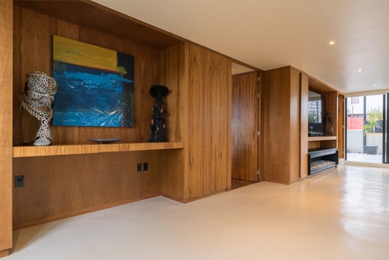 Elegant Mexico City Penthouse with Jacuzzi Terrace & Skyline Views - Mexico City, Mexico