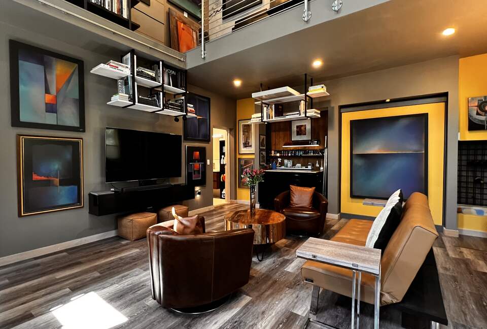 Modern Napa Hideaway Overlooking the River - Napa, California