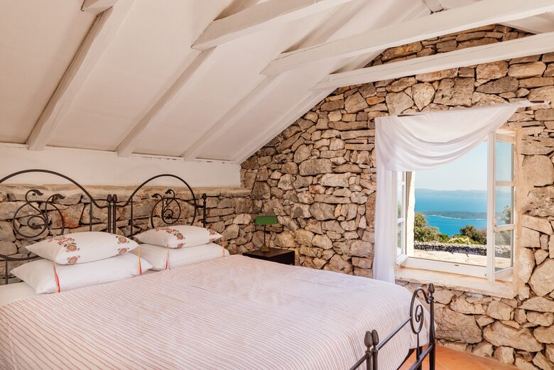 Lavender-Framed Luxury Villa with Panoramic Sea Views - Gromin Dolac, Jelsa, Croatia