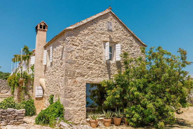 Lavender-Framed Luxury Villa with Panoramic Sea Views - Gromin Dolac, Jelsa, Croatia
