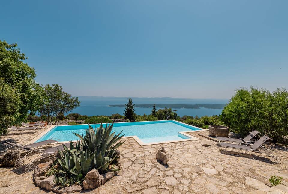 Lavender-Framed Luxury Villa with Panoramic Sea Views - Gromin Dolac, Jelsa, Croatia