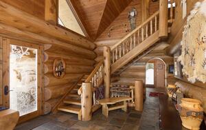 Grand Big Sky Ski In/Ski Out Lodge | Moon Rider