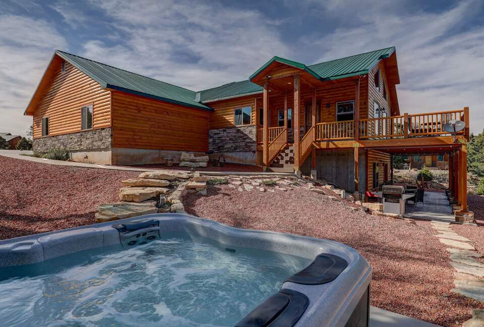 Starry Ridge Retreat Near Zion’s East Gate - Mt.Carmel, Utah