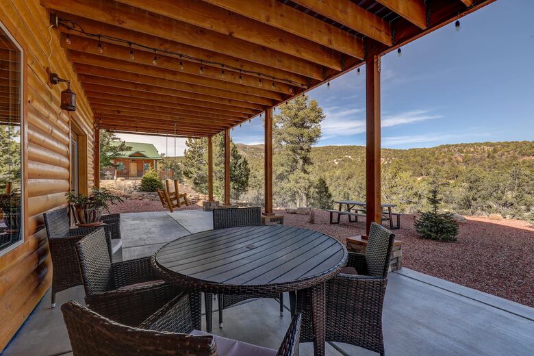 Starry Ridge Retreat Near Zion’s East Gate - Mt.Carmel, Utah