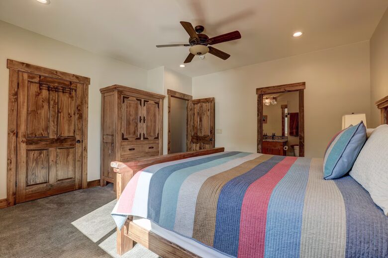 Starry Ridge Retreat Near Zion’s East Gate - Mt.Carmel, Utah
