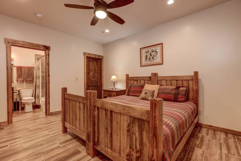 Starry Ridge Retreat Near Zion’s East Gate - Mt.Carmel, Utah