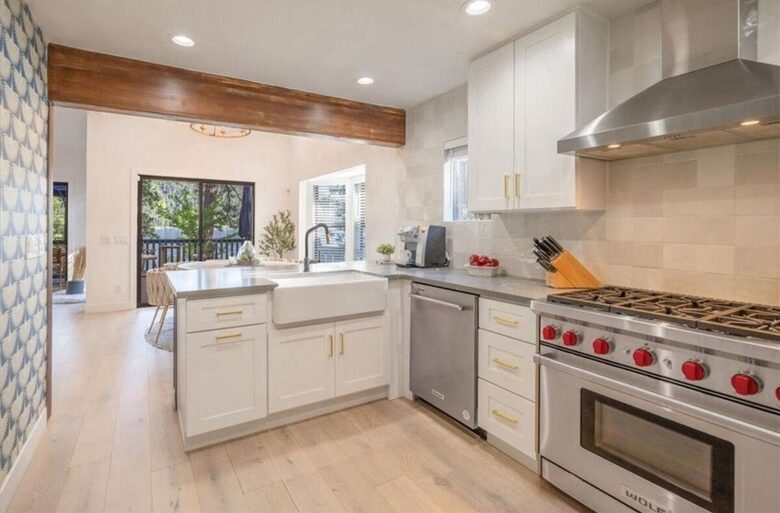Lakeside Modern Luxury with Private Beach & Dock - Big Bear Lake, California