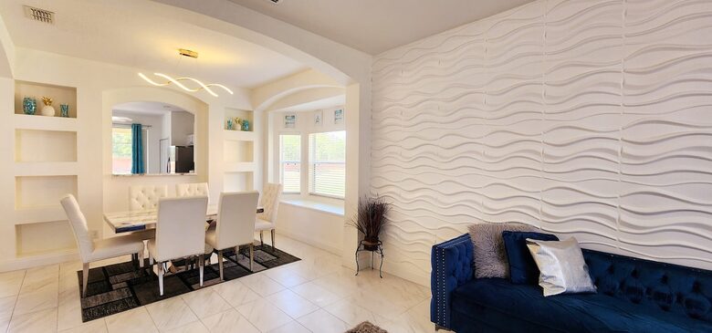 Elegant Solana Retreat Near Orlando’s Top Attractions - Davenport, Florida