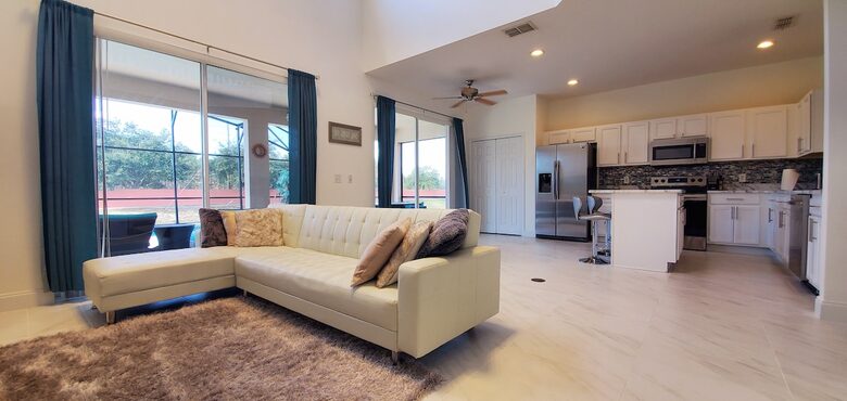 Elegant Solana Retreat Near Orlando’s Top Attractions - Davenport, Florida