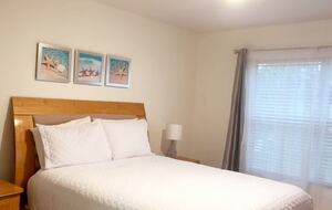 Elegant Solana Retreat Near Orlando’s Top Attractions - Davenport, Florida