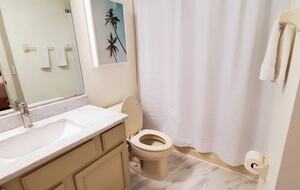 Elegant Solana Retreat Near Orlando’s Top Attractions - Davenport, Florida