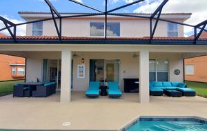 Elegant Solana Retreat Near Orlando’s Top Attractions - Davenport, Florida