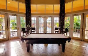 Elegant Solana Retreat Near Orlando’s Top Attractions - Davenport, Florida