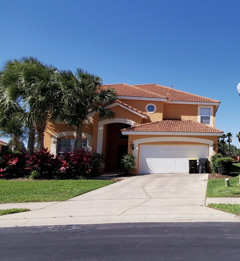 Two Sophisticated Villas with Private Pools in Davenport’s Premier Resort Community - Davenport, Florida