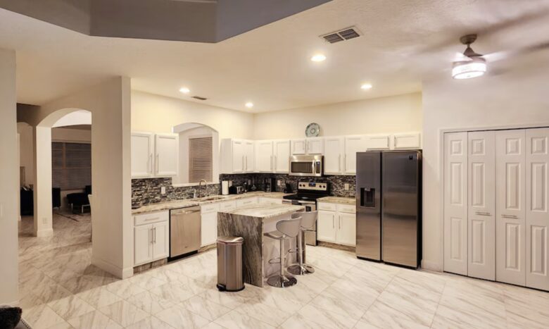 Two Sophisticated Villas with Private Pools in Davenport’s Premier Resort Community - Davenport, Florida