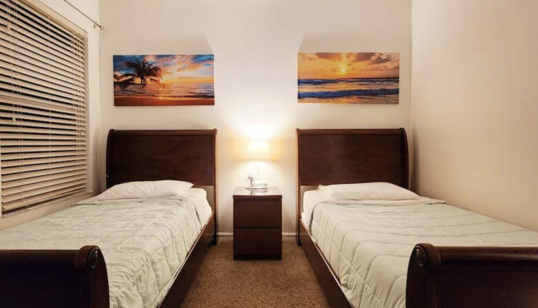 Two Sophisticated Villas with Private Pools in Davenport’s Premier Resort Community - Davenport, Florida