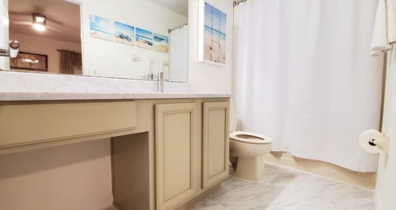 Two Sophisticated Villas with Private Pools in Davenport’s Premier Resort Community - Davenport, Florida