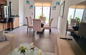 Contemporary Light-Filled Sanctuary with Club-Level Amenities - Playa del Carmen, Q.R.,, Mexico