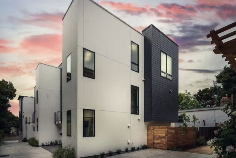 Modern Row Home in Oakland’s Grand Lake District - Oakland, California