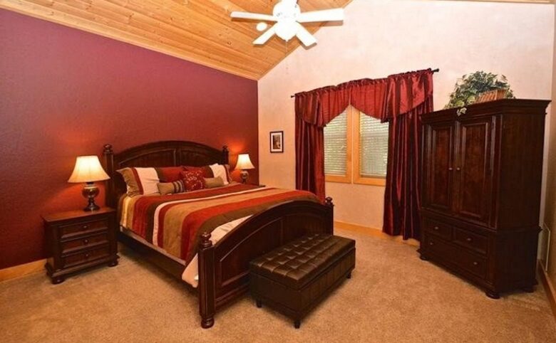 Chateau Lauren - Shaver Lake, California
