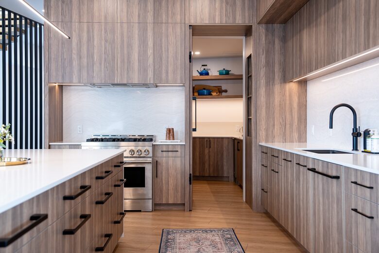 An Ultra-Luxe Basecamp for Four-Season Adventure - Revelstoke, Canada