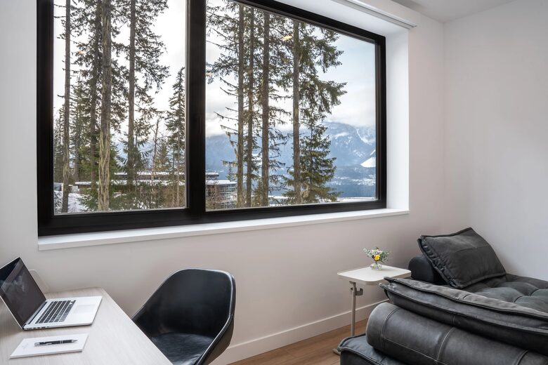 An Ultra-Luxe Basecamp for Four-Season Adventure - Revelstoke, Canada