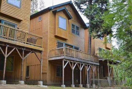 Chateau Lauren - Shaver Lake, California