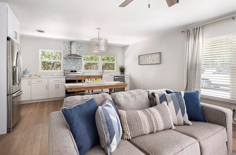 Pineapple Pad | Coastal Comfort Just Steps from the Sand - Vero Beach, Florida