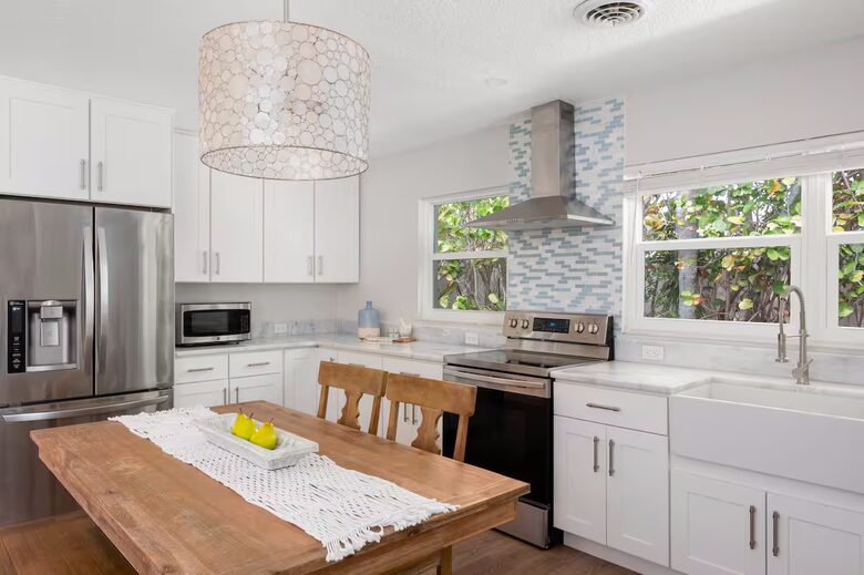 Pineapple Pad | Coastal Comfort Just Steps from the Sand - Vero Beach, Florida