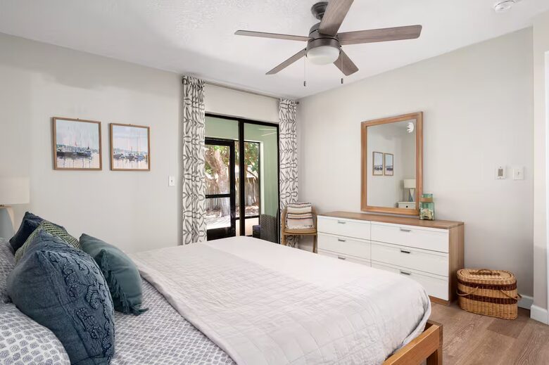 Pineapple Pad | Coastal Comfort Just Steps from the Sand - Vero Beach, Florida