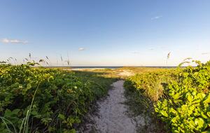 Pineapple Pad | Coastal Comfort Just Steps from the Sand - Vero Beach, Florida