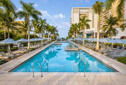 Marco Island Marriott’s Crystal Shores | Two Bedroom Villa - Marco Island, Florida