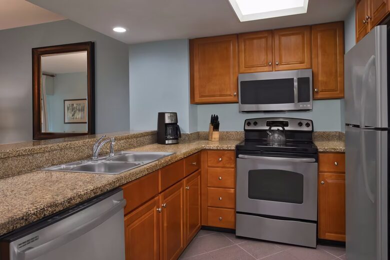 Marriott's Harbour Point and Sunset Pointe at Shelter Cove | Two Bedroom Villa - Hilton Head, South Carolina