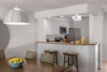Marriott's Harbour Point and Sunset Pointe at Shelter Cove | Two Bedroom Villa - Hilton Head, South Carolina
