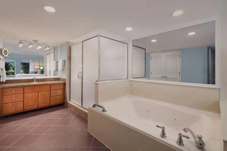 Marriott's Harbour Point and Sunset Pointe at Shelter Cove | Two Bedroom Villa - Hilton Head, South Carolina