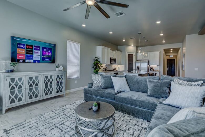 Charming Desert Retreat with Game Room and Scenic Views - Las Cruces, New Mexico