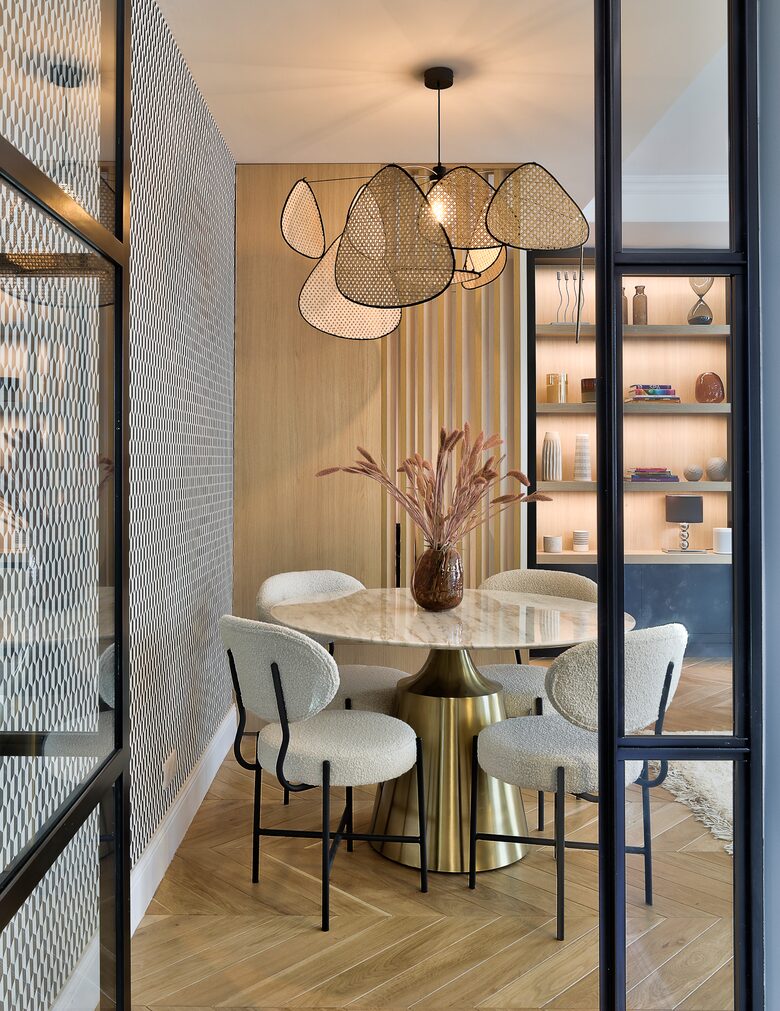 Designer-Enhanced Apartment in the Golden Triangle - Paris, France