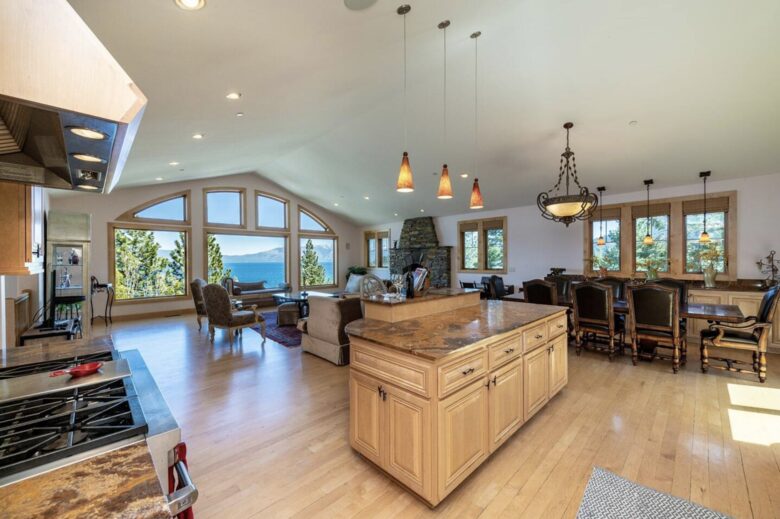Lake Tahoe Luxury - Tahoma, California