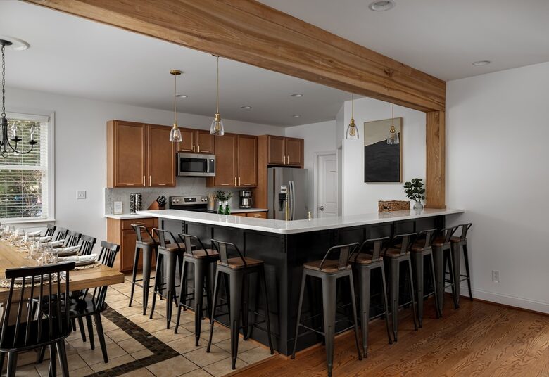 Spacious Wine Country Escape with Luxe Outdoor Living - Purcellville, Virginia