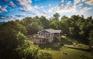 Elevated Elegance in the Smokies - Sevierville, Tennessee