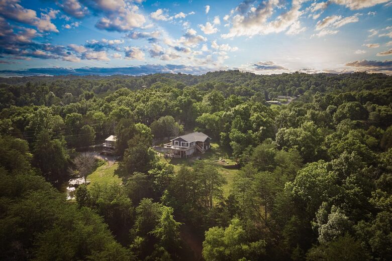 Elevated Elegance in the Smokies - Sevierville, Tennessee