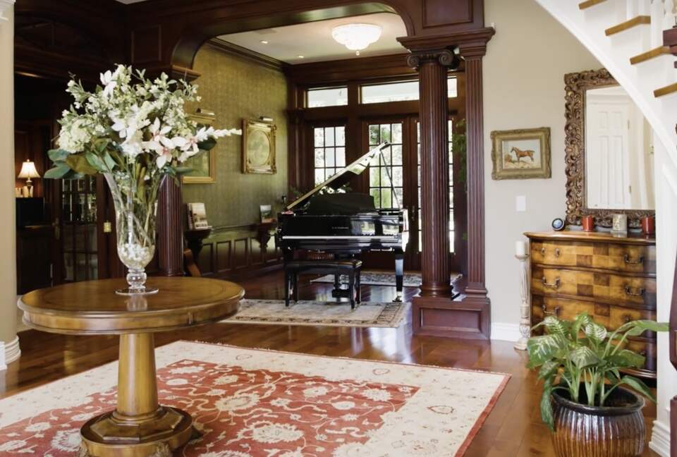 Groveland Estate - West Vancouver, Canada