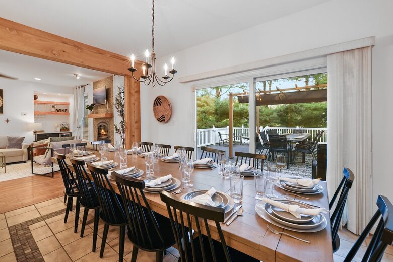 Spacious Wine Country Escape with Luxe Outdoor Living - Purcellville, Virginia