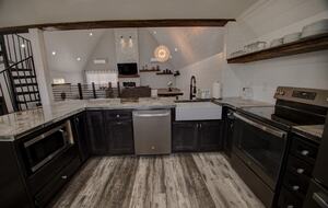 The Great Room Barn | A Cozy Retreat with River Proximity - Dakota, Minnesota