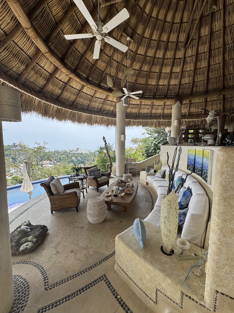 Casa Cascadas | Elegant Three-Level Oasis in Acapulco’s Exclusive Las Brisas - Acapulco, Mexico