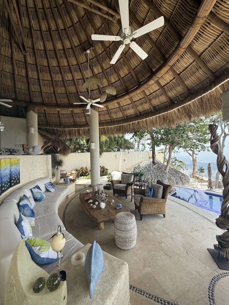 Casa Cascadas | Elegant Three-Level Oasis in Acapulco’s Exclusive Las Brisas - Acapulco, Mexico