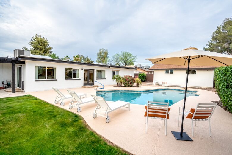 Desert Elegance | A Refined Scottsdale Retreat - Scottsdale, Arizona