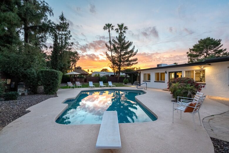 Desert Elegance | A Refined Scottsdale Retreat - Scottsdale, Arizona