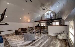 The Great Room Barn | A Cozy Retreat with River Proximity - Dakota, Minnesota